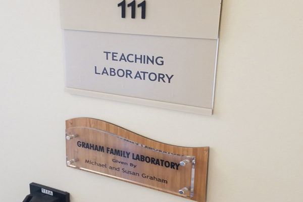 Donor Recognition Sign_Laboratory Donation