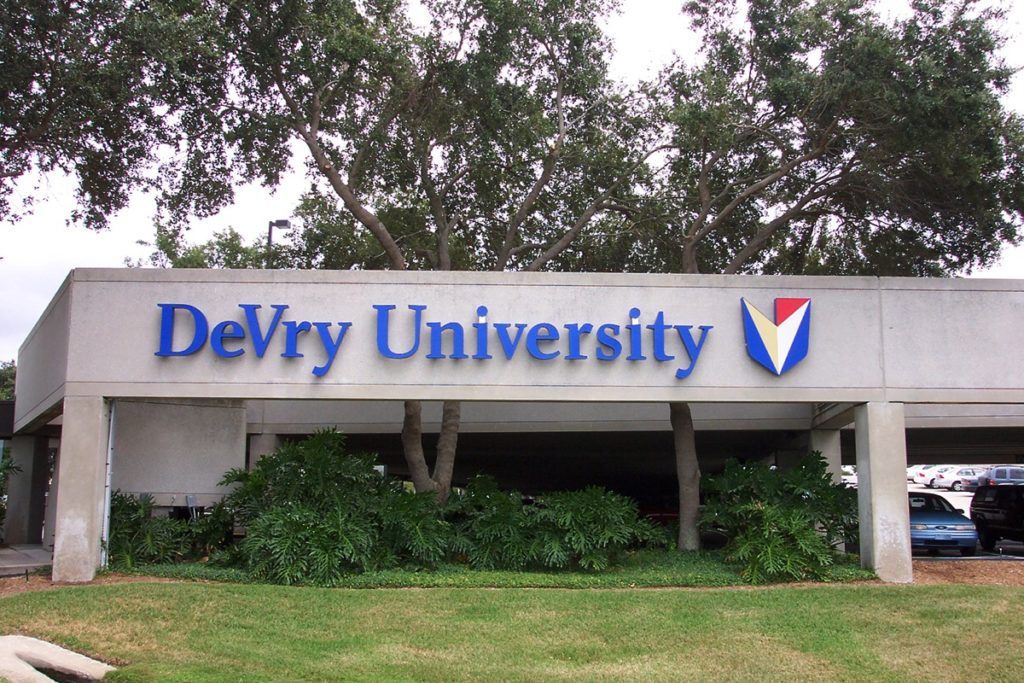 Exterior Illuminated Letters Educational DeVry University